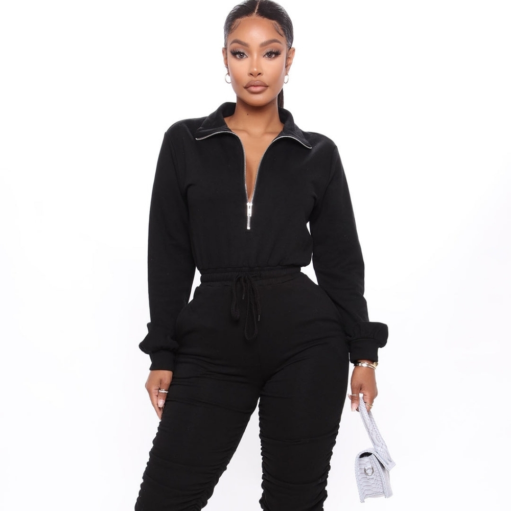 Perfect Escape Ruched Jumpsuit - Picture 3 of 7